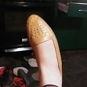 Leather shoes
